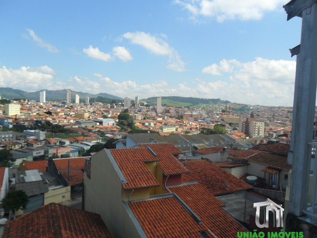 Casa à venda em bragança paulista-sp, bairro aparecida: 2 qu
