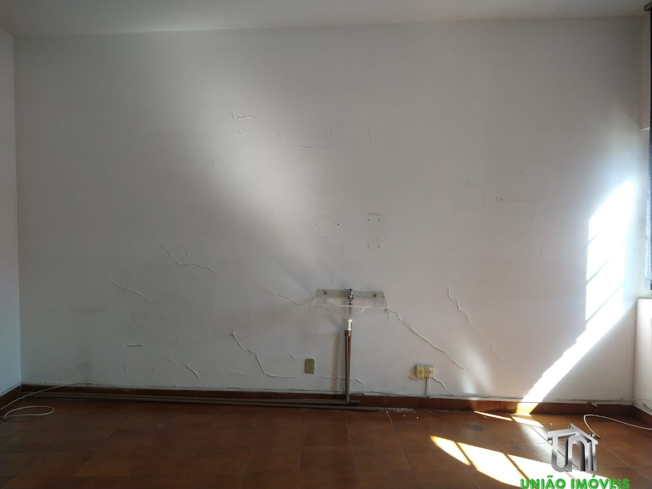 Sala comercial no centro - foto 4