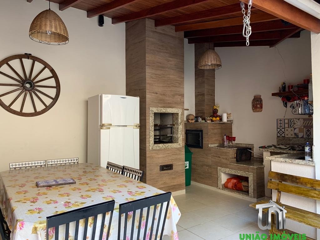 Imóvel exclusivo no centro de bragança paulista-sp: casa de 