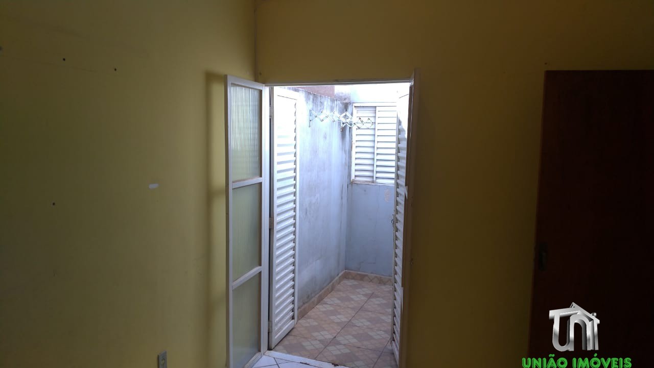Casa à venda em bragança paulista-sp, jardim águas claras: 2