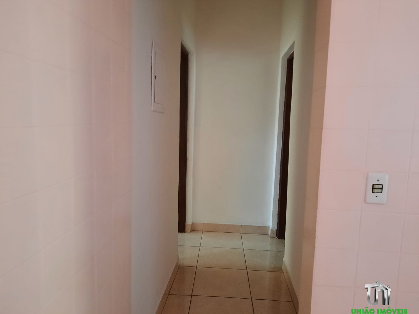 Imperdível: Casa à Venda no Centro de Bragança Paulista-SP, 3 Quartos, 1 Suíte, 3 Salas, 2 Banheiros, 221m². Venha Conferir!