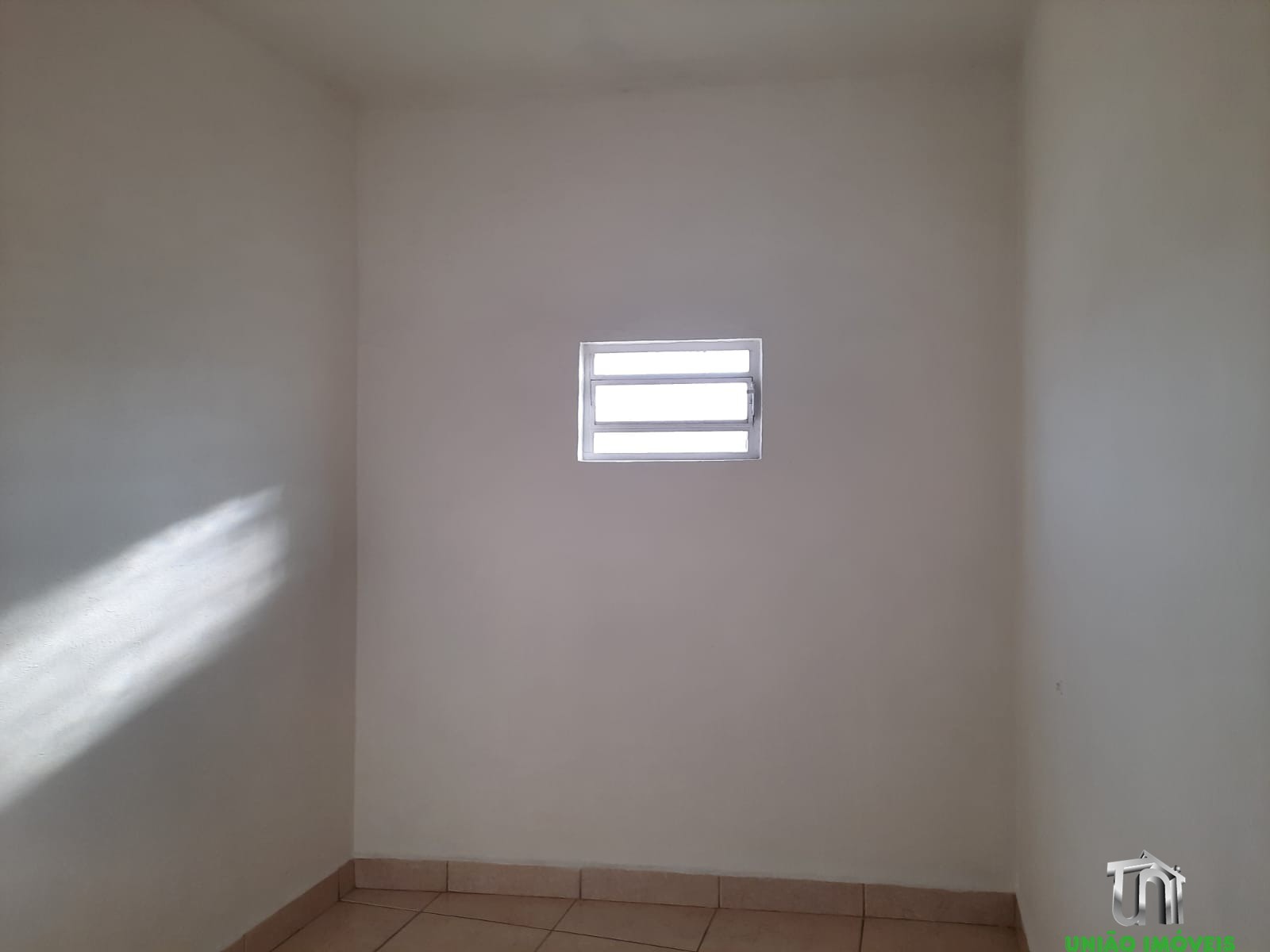 Imperdível: Casa à Venda no Centro de Bragança Paulista-SP, 3 Quartos, 1 Suíte, 3 Salas, 2 Banheiros, 221m². Venha Conferir!