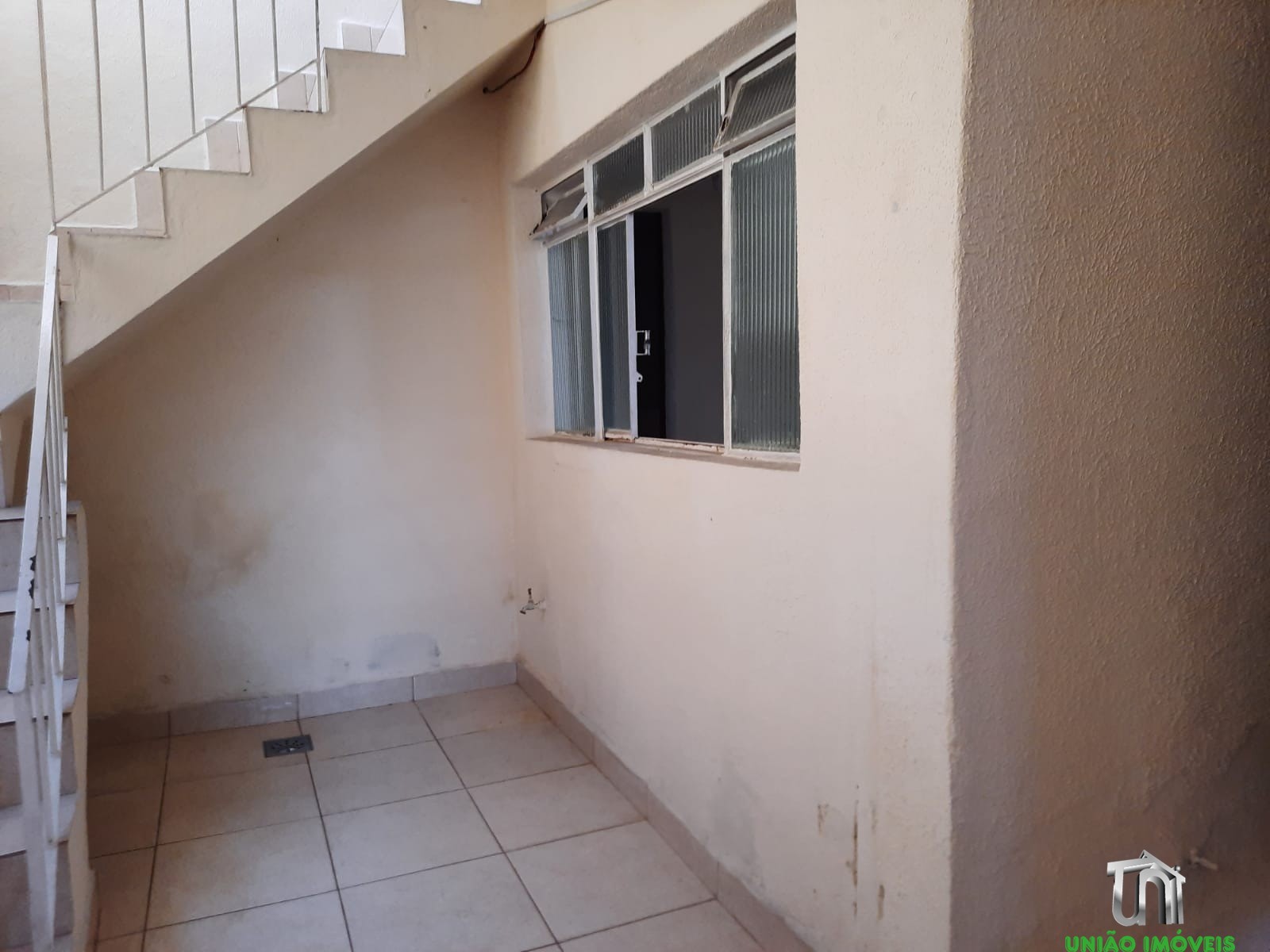 Imperdível: Casa à Venda no Centro de Bragança Paulista-SP, 3 Quartos, 1 Suíte, 3 Salas, 2 Banheiros, 221m². Venha Conferir!