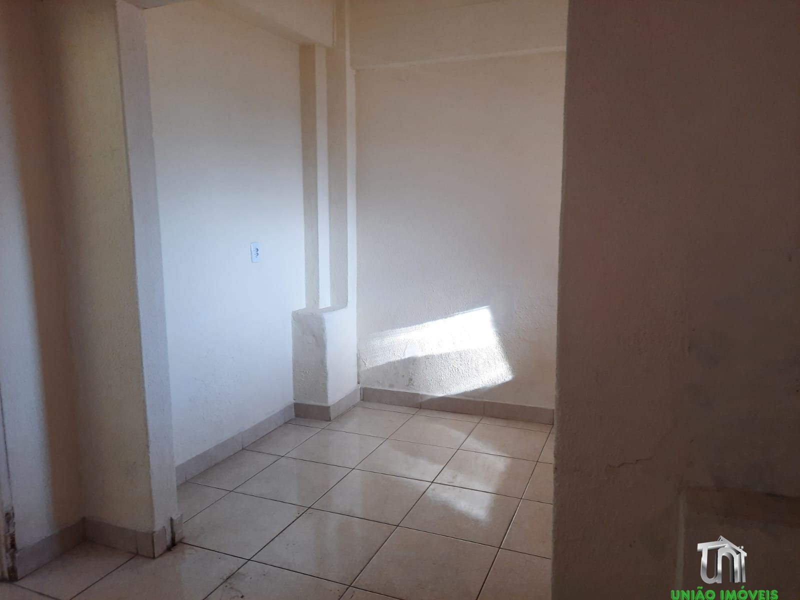 Imperdível: Casa à Venda no Centro de Bragança Paulista-SP, 3 Quartos, 1 Suíte, 3 Salas, 2 Banheiros, 221m². Venha Conferir!