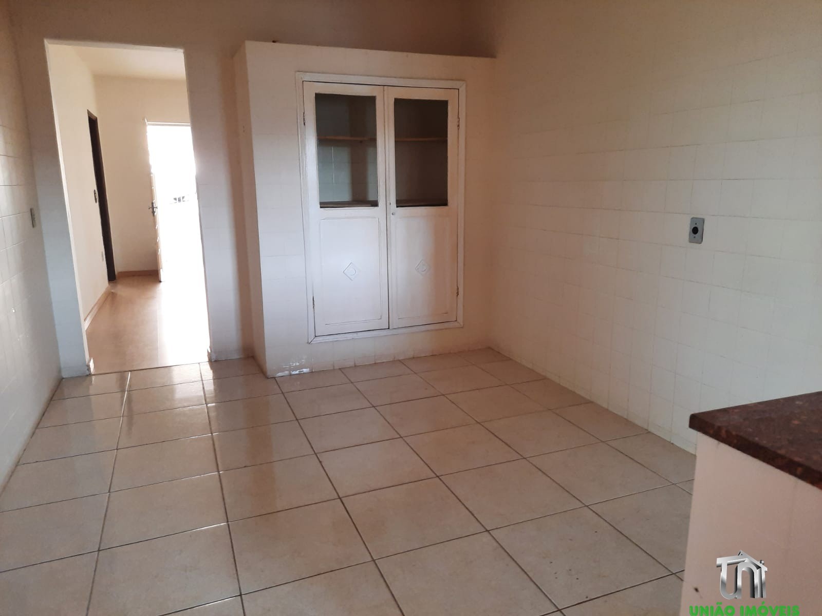 Imperdível: Casa à Venda no Centro de Bragança Paulista-SP, 3 Quartos, 1 Suíte, 3 Salas, 2 Banheiros, 221m². Venha Conferir!