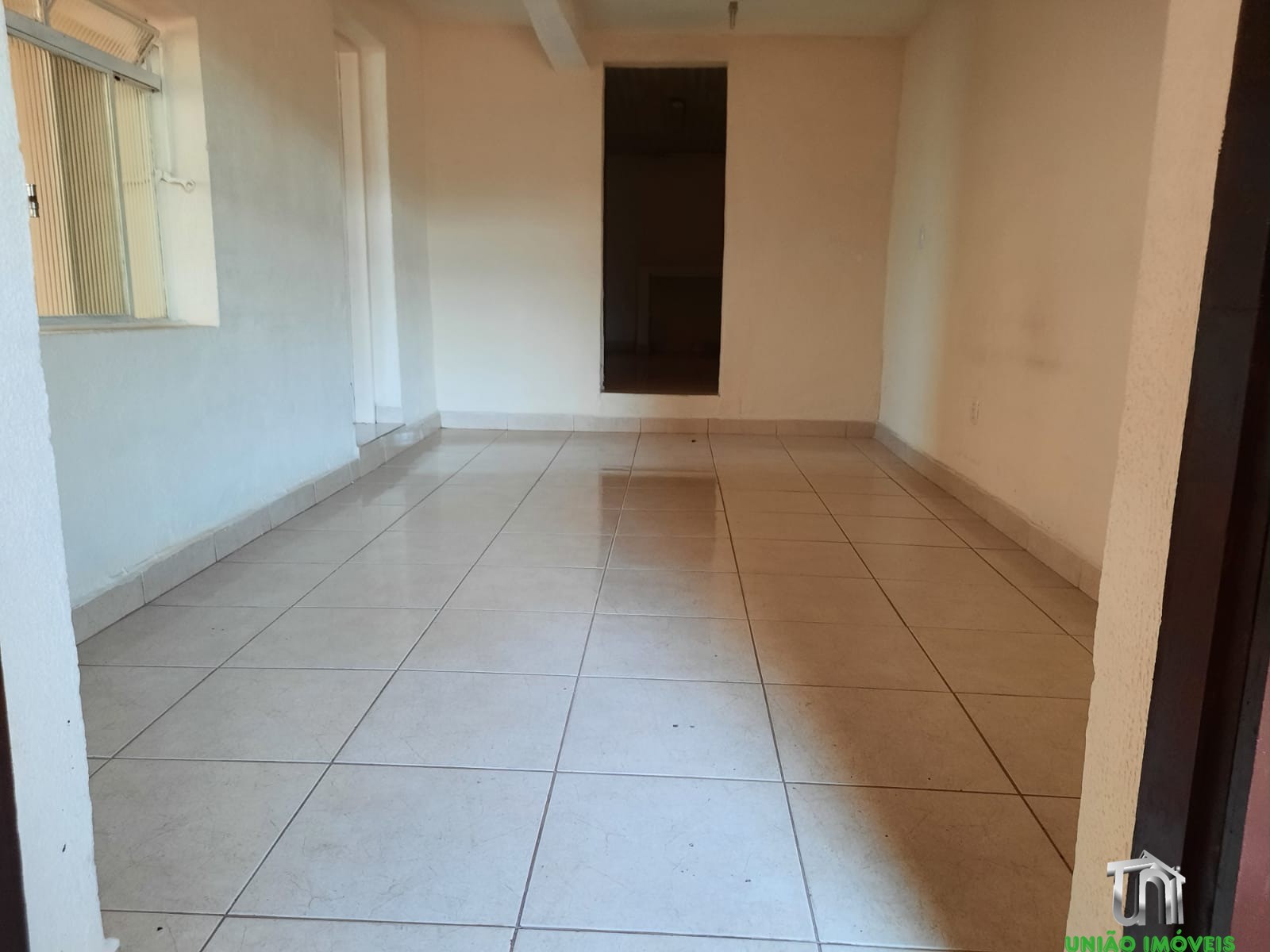 Imperdível: Casa à Venda no Centro de Bragança Paulista-SP, 3 Quartos, 1 Suíte, 3 Salas, 2 Banheiros, 221m². Venha Conferir!