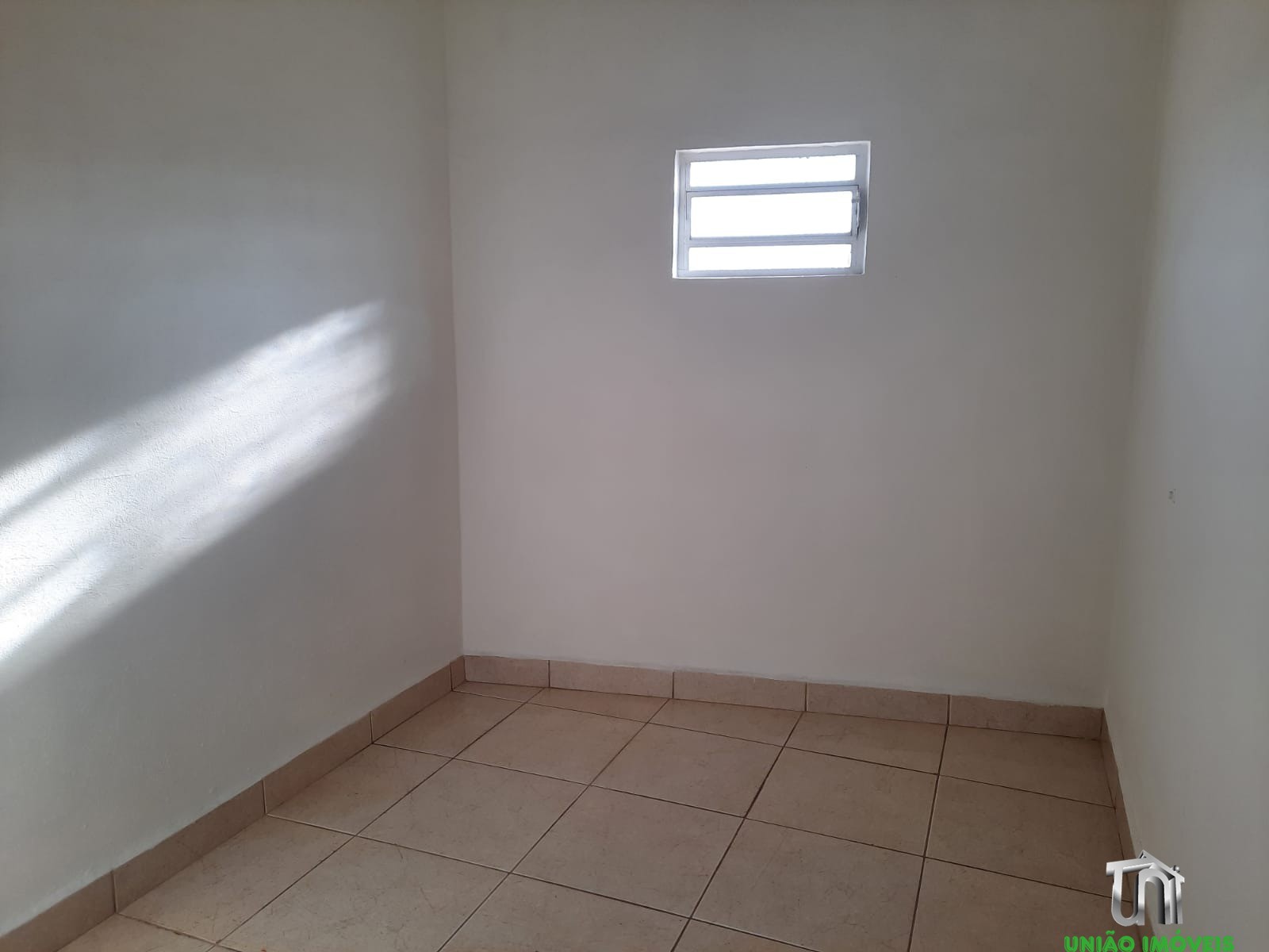 Imperdível: Casa à Venda no Centro de Bragança Paulista-SP, 3 Quartos, 1 Suíte, 3 Salas, 2 Banheiros, 221m². Venha Conferir!