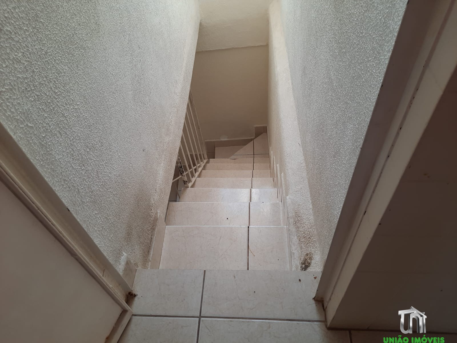 Imperdível: Casa à Venda no Centro de Bragança Paulista-SP, 3 Quartos, 1 Suíte, 3 Salas, 2 Banheiros, 221m². Venha Conferir!