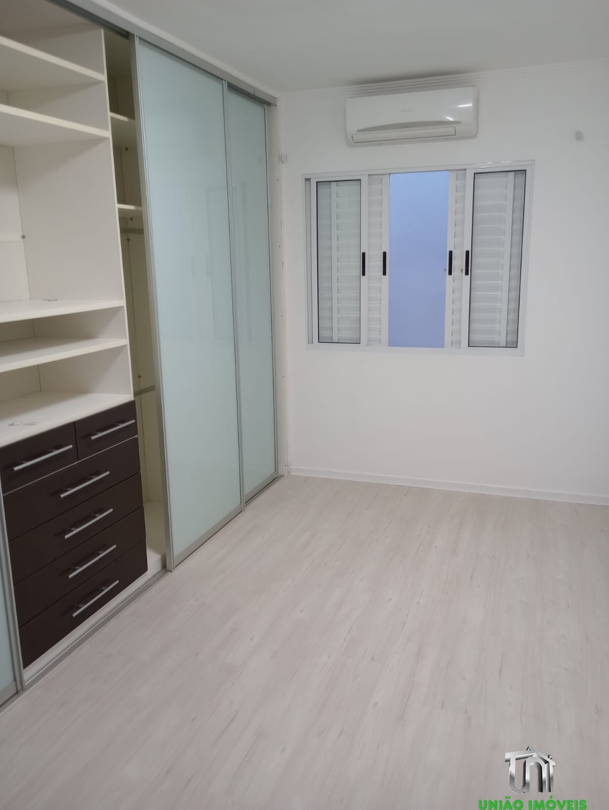 Casa residencial no Euroville