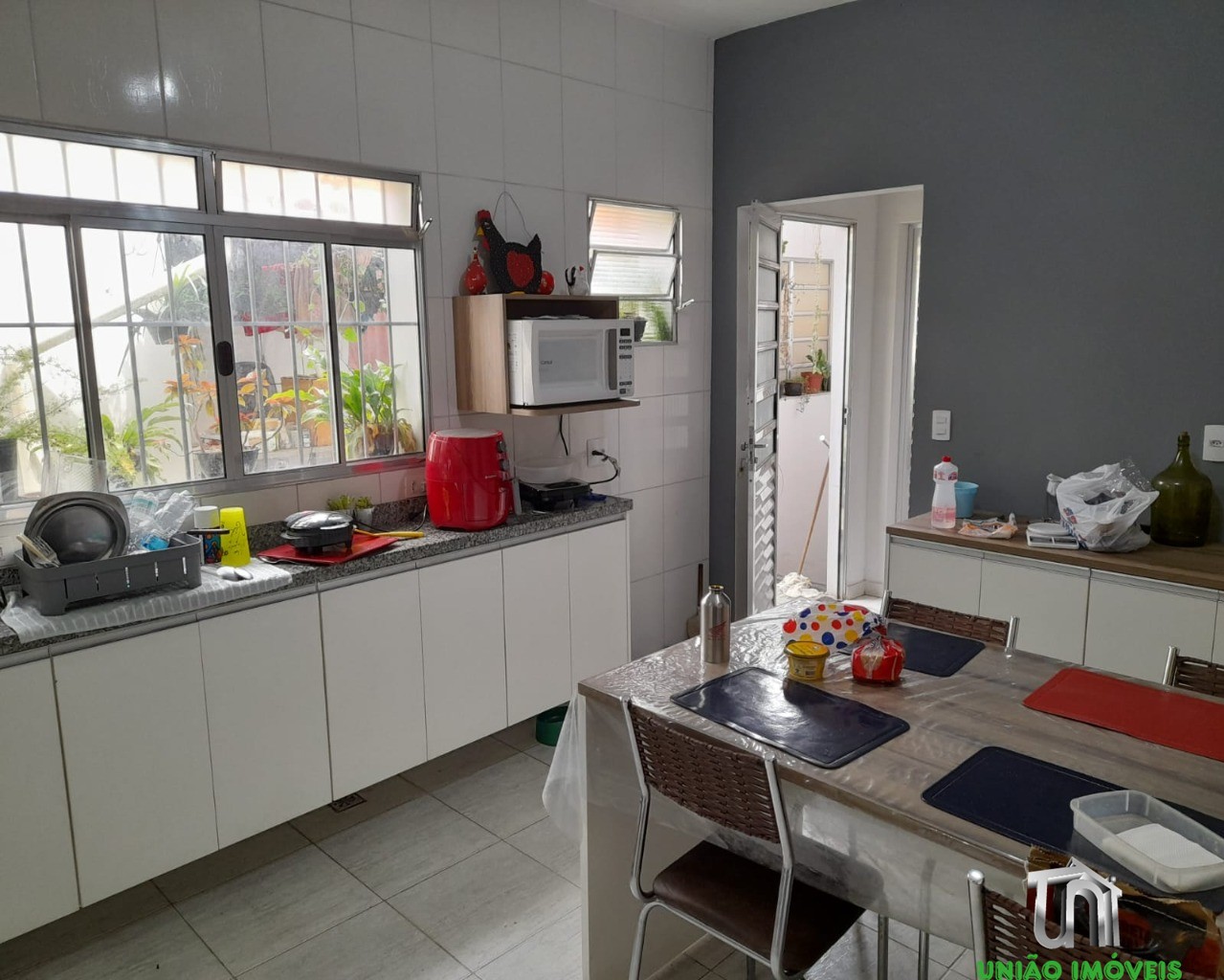 Casa à Venda no Centro de Bragança - 3 Quartos, 2 Suítes, 200m² - Estuda Permuta na Zona Sul e Jd. Santa Rita de Cássia!
