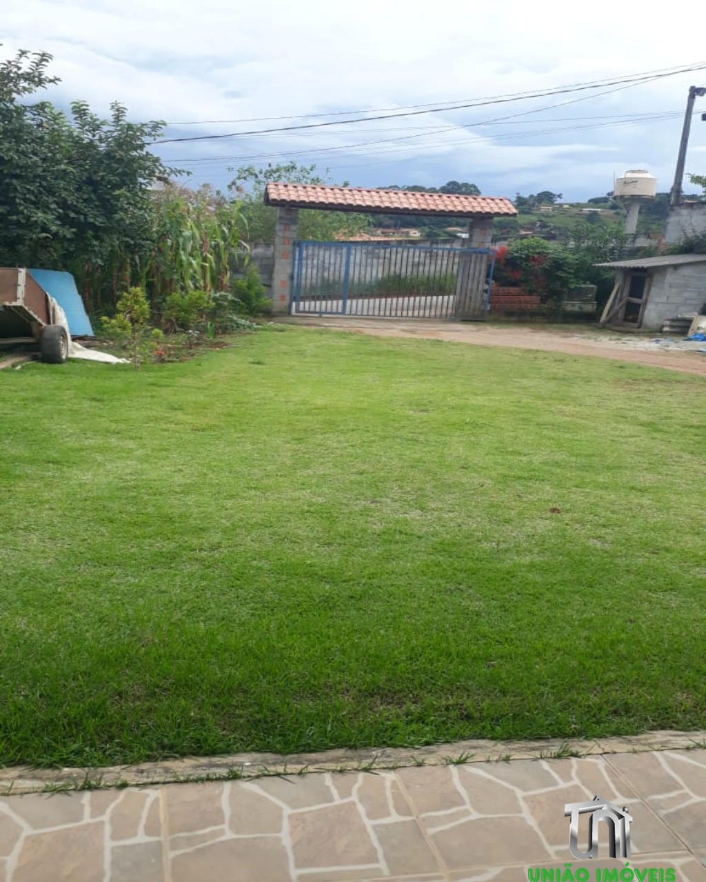 Chácara no água comprida - serrinha