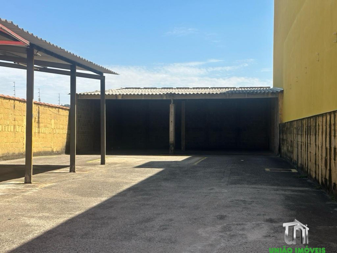 Ponto comercial em bragança paulista - sp, santa luzia