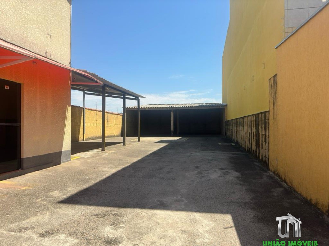 Ponto comercial em bragança paulista - sp, santa luzia