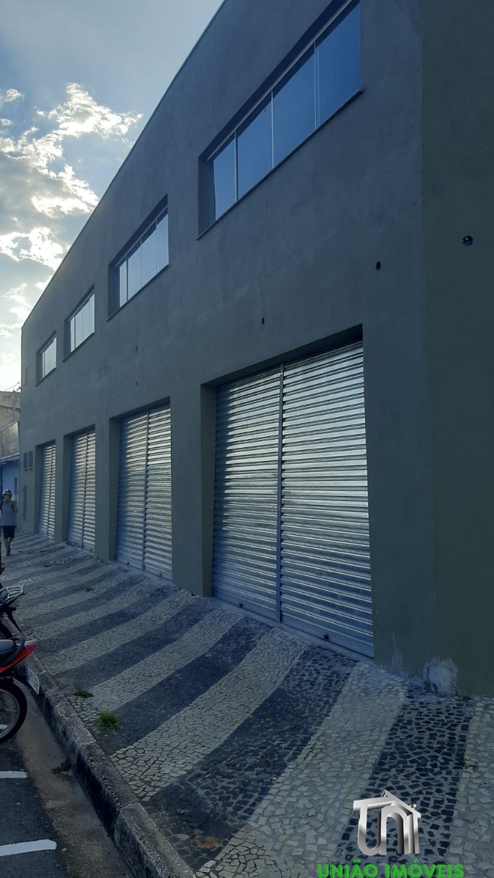 Galpão comercial com ótima localização