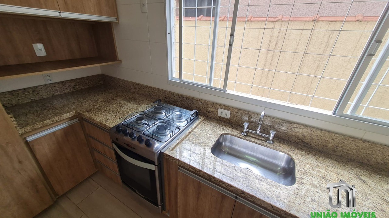 Aluguel de Casa em Bragança Paulista-SP, Bairro Aparecida: 2 Quartos, 1 Suíte, 1 Sala, 2 Banheiros, 1 Vaga, 132,65m².