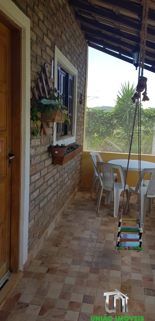 SÍTIO HARMONIA: Casa de Luxo com Vista para Serra da Mantiqueira, 3 Suítes e Espaço Gourmet - Pedra Bela-SP