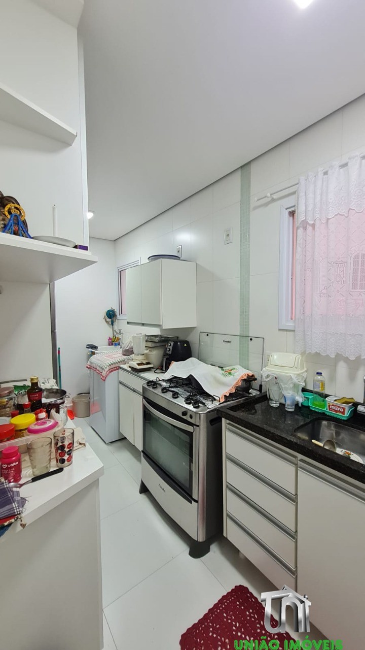 Apartamento exclusivo à venda: 2 quartos, 1 sala, 2 banheiro