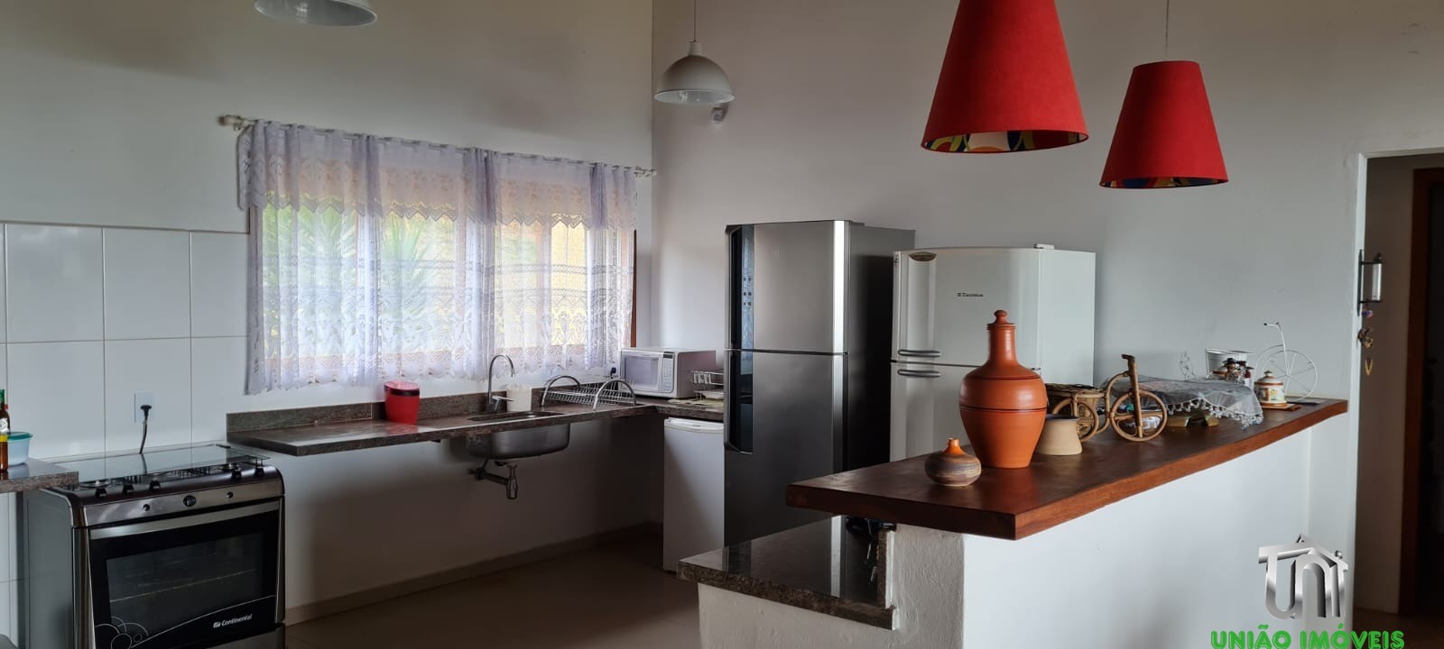 SÍTIO HARMONIA: Casa de Luxo com Vista para Serra da Mantiqueira, 3 Suítes e Espaço Gourmet - Pedra Bela-SP