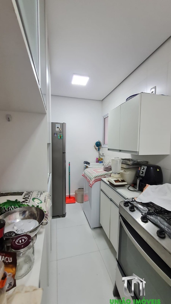 Apartamento exclusivo à venda: 2 quartos, 1 sala, 2 banheiro