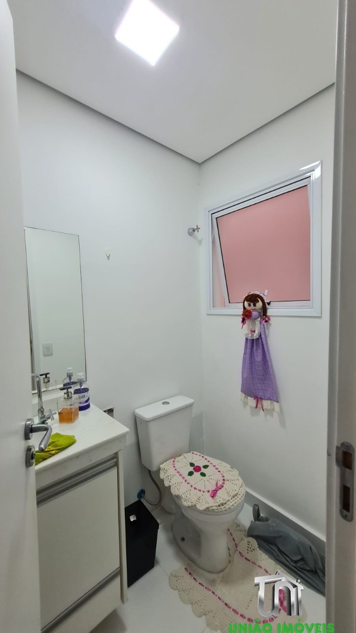 Apartamento exclusivo à venda: 2 quartos, 1 sala, 2 banheiro