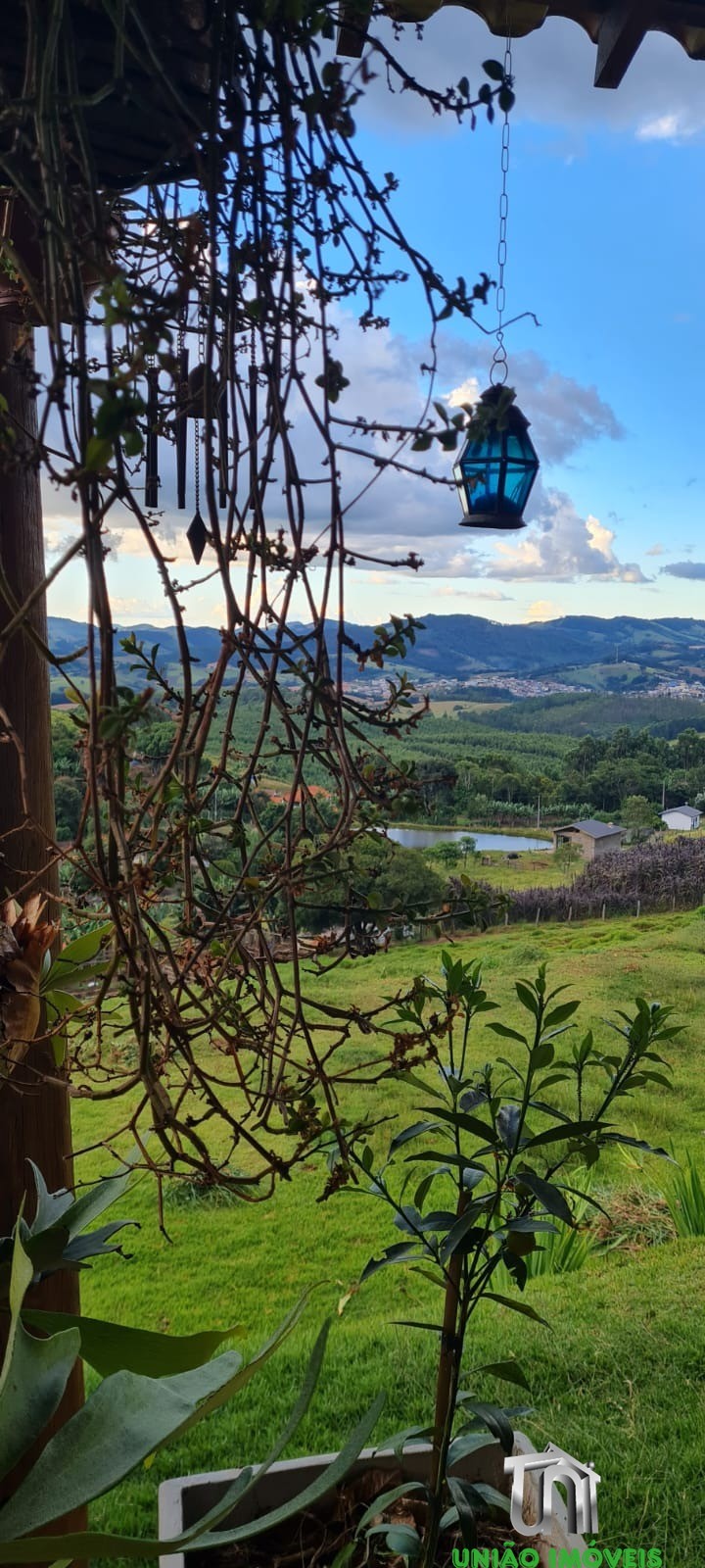 Sítio harmonia: casa de luxo com vista para serra da mantiqu