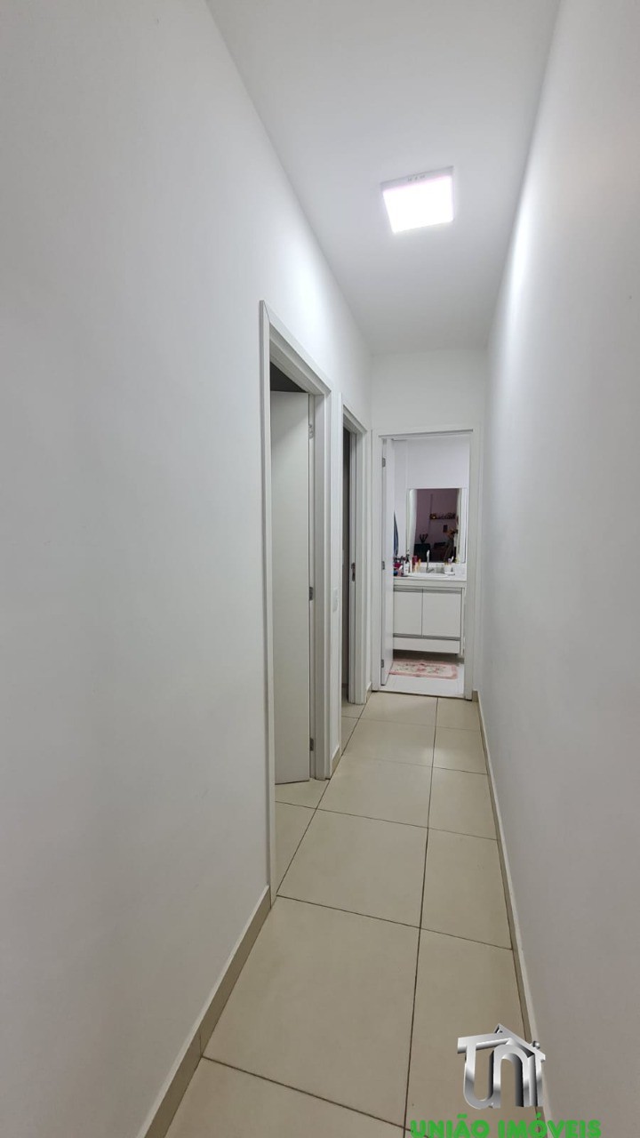 Apartamento exclusivo à venda: 2 quartos, 1 sala, 2 banheiro