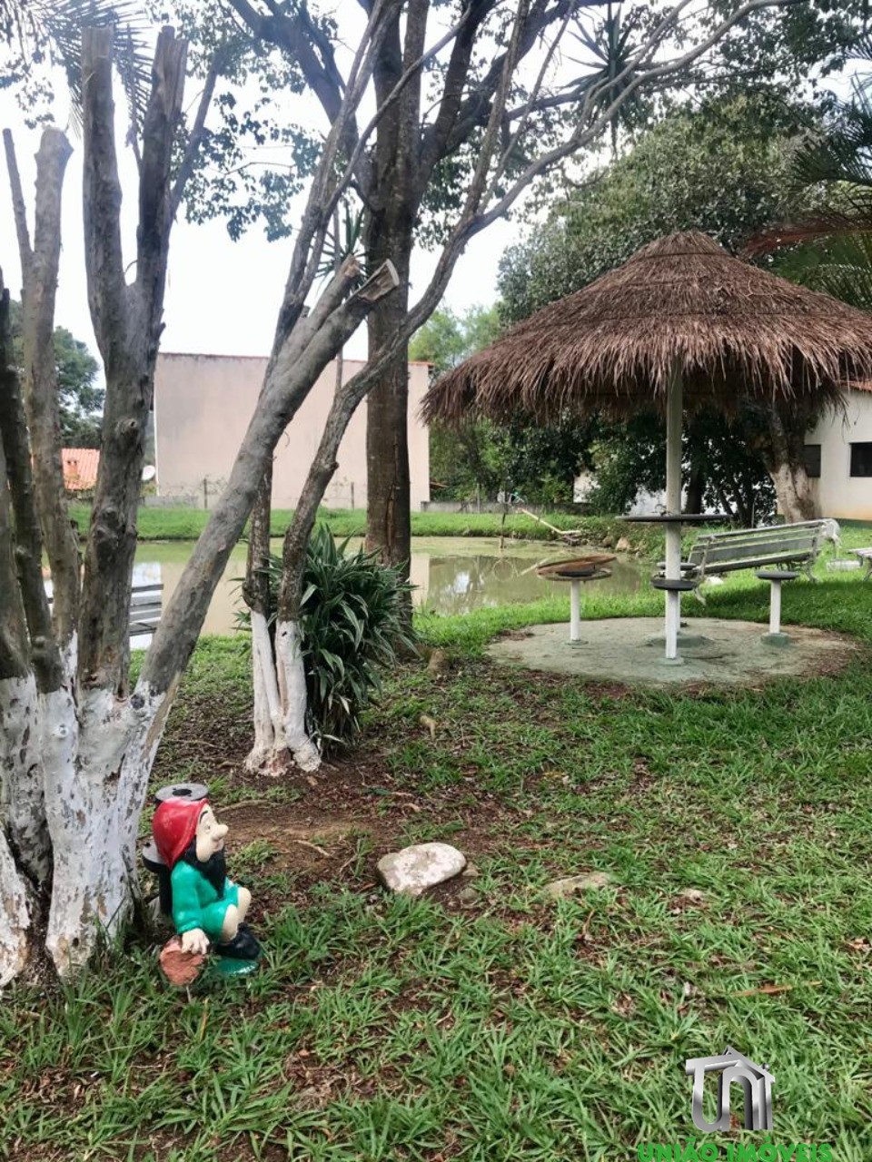 Chácara de Luxo à Venda em Bragança Paulista-SP, Bairro Guaripocaba dos Souzas: 5 Quartos, 2 Suítes, Piscina e Muito Mais!