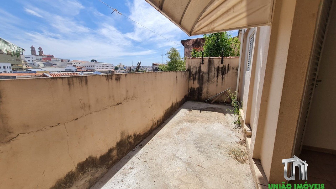 Casa Comercial para Locação em Bragança Paulista-SP, Bairro Aparecida: 2 Quartos, 1 Sala, 1 Banheiro, 2 Vagas, 86,24 m². - foto 24