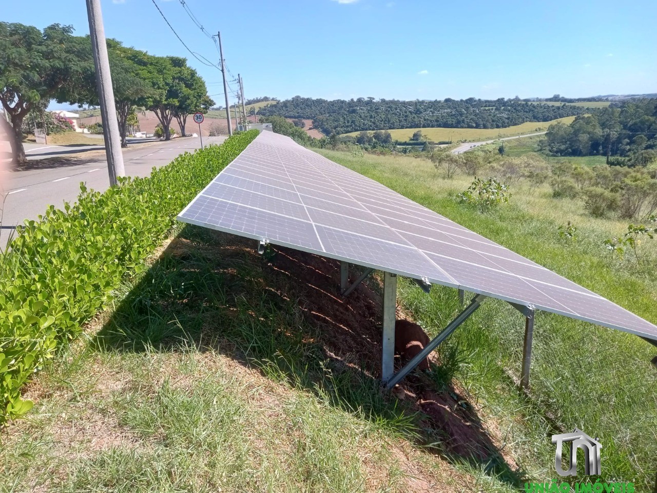 Terreno à venda em Bragança Paulista-SP, Bairro Campo Novo: 600,17 m² no Condomínio Terras de Santa Cruz com infraestrutura completa!