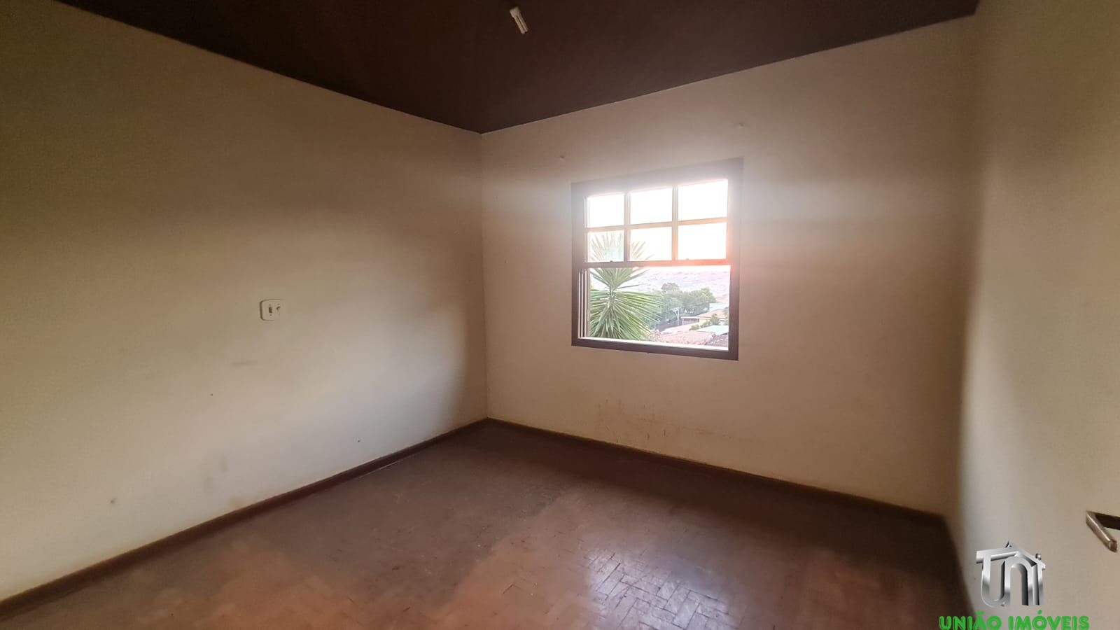 Casa à Venda na Vila Municipal: 3 Quartos, 2 Banheiros, 90m² - Oportunidade Imperdível em Bragança Paulista!
