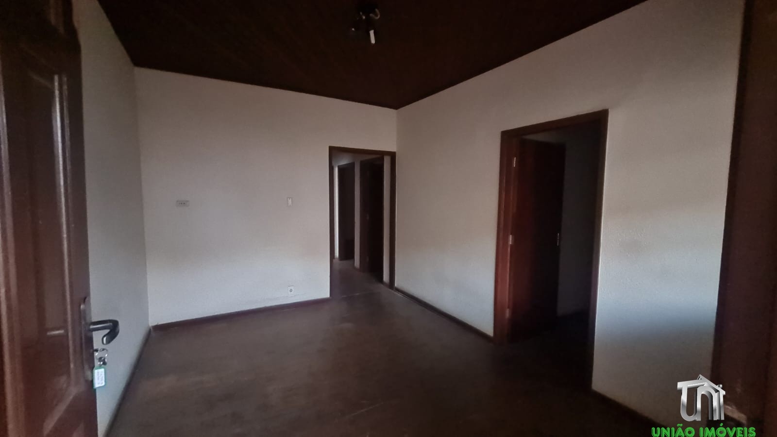 Casa à venda na vila municipal: 3 quartos, 2 banheiros, 90m²