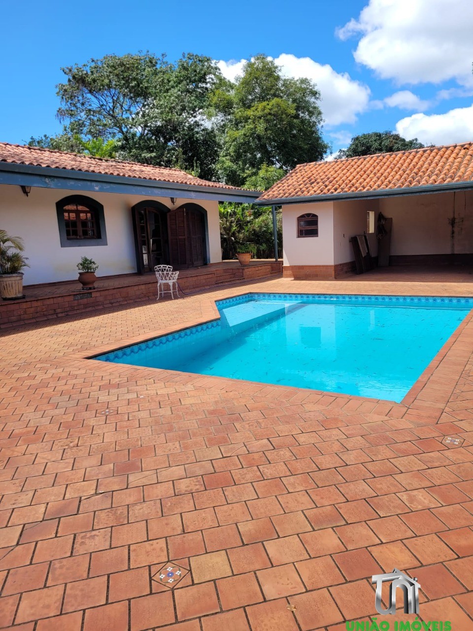 Casa de luxo à venda em bragança paulista-sp, recanto amapol