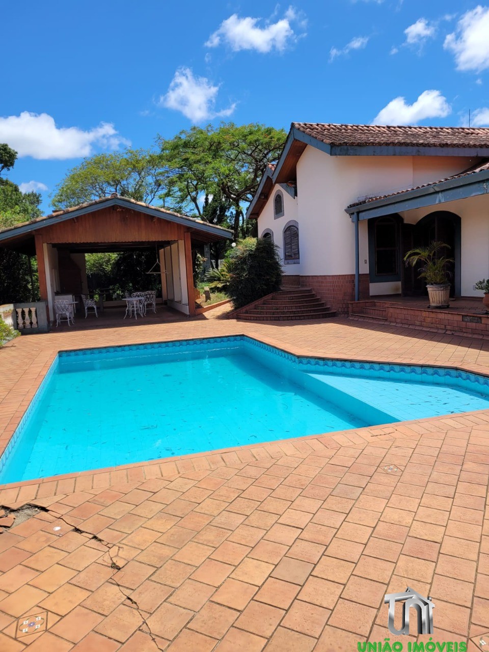 Casa de luxo à venda em bragança paulista-sp, recanto amapol