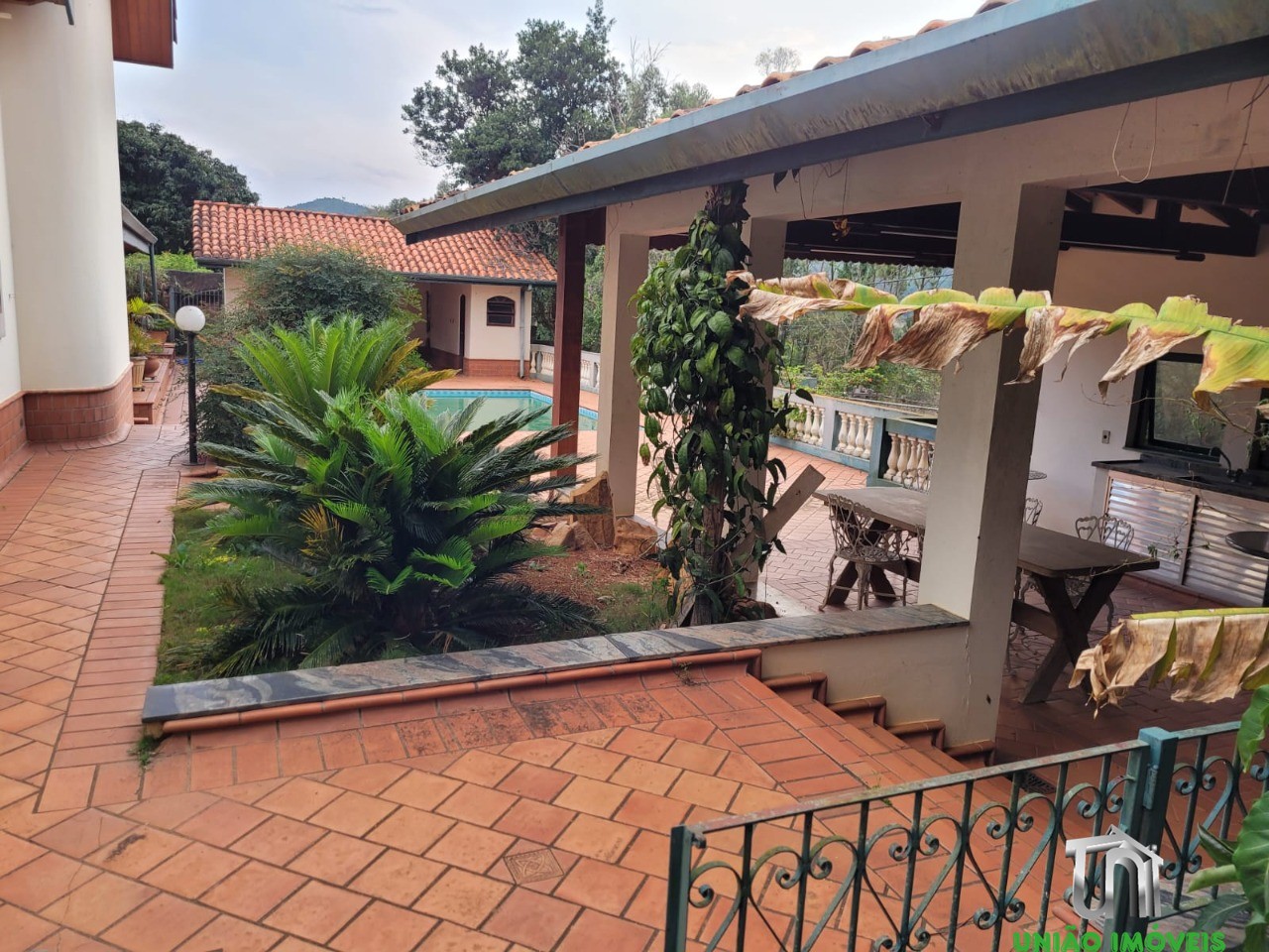Casa de luxo à venda em bragança paulista-sp, recanto amapol