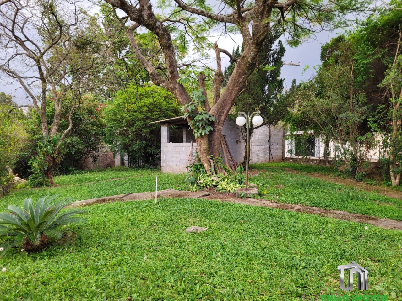 Casa de luxo à venda em bragança paulista-sp, recanto amapol