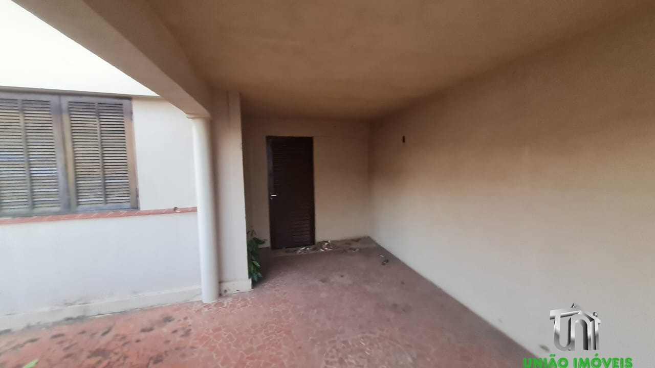 Casa à venda na vila municipal: 3 quartos, 2 banheiros, 90m²