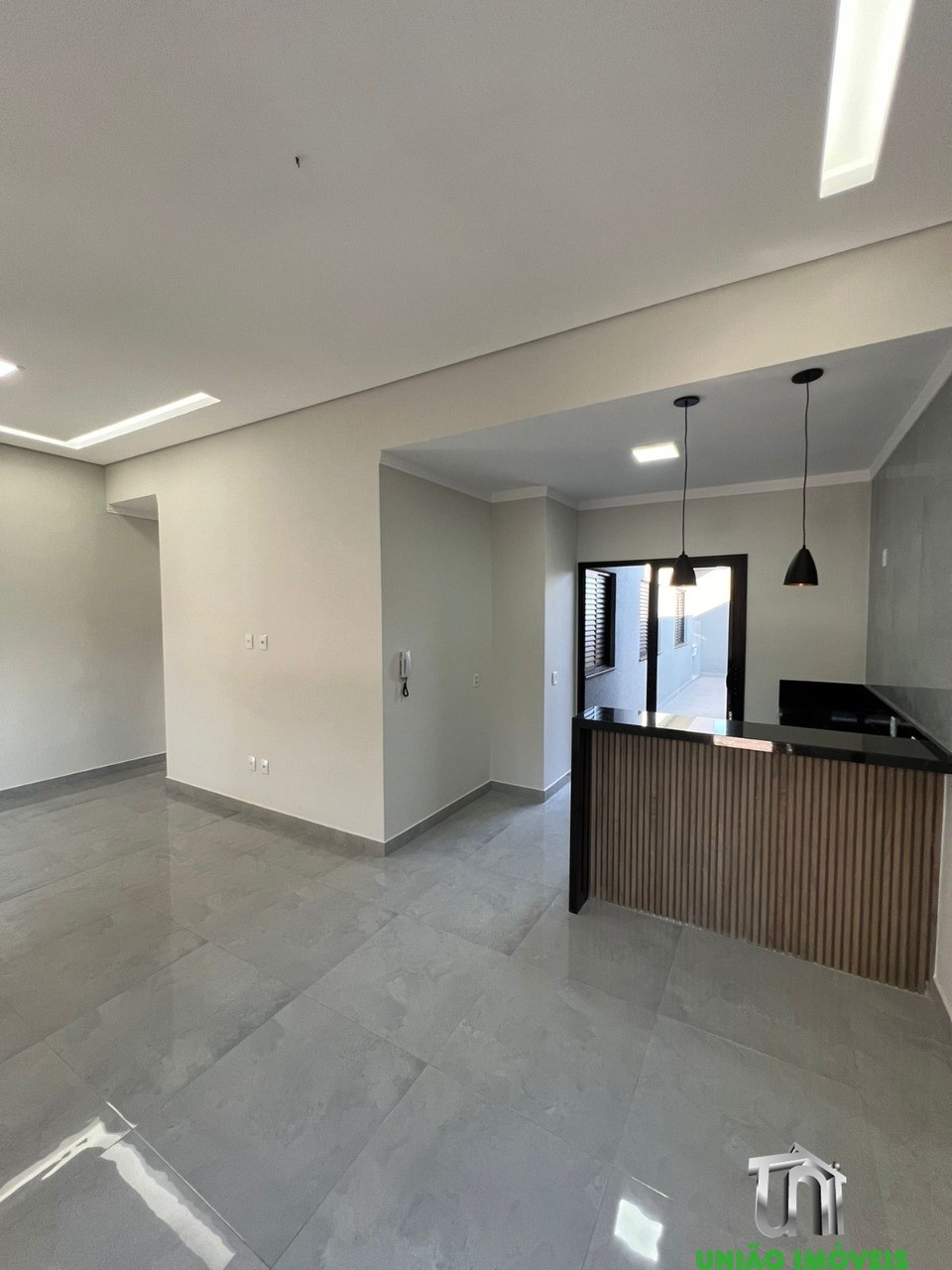 Casa à venda em bragança paulista-sp: espaçosa e com acabame