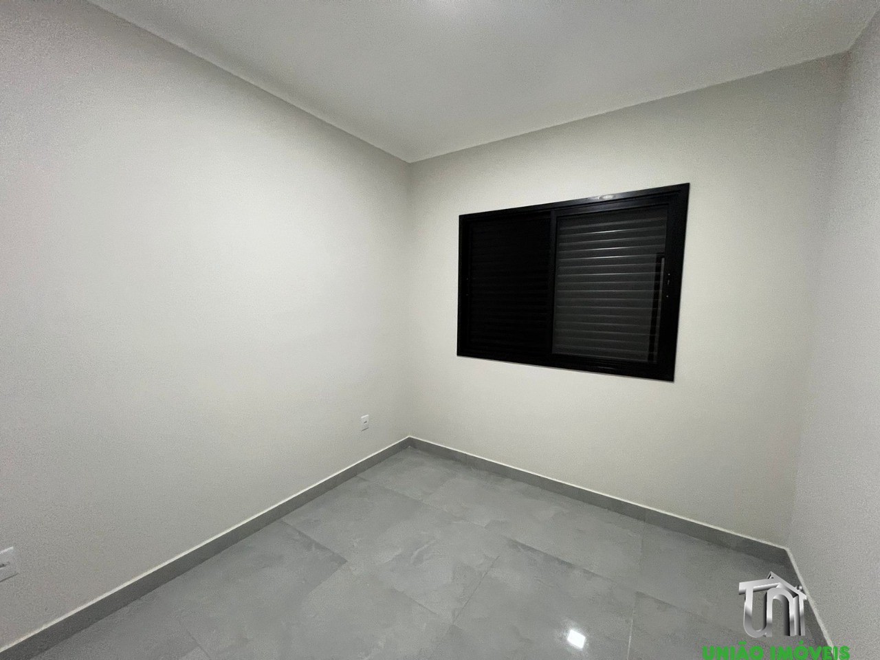 Casa à venda em bragança paulista-sp: espaçosa e com acabame