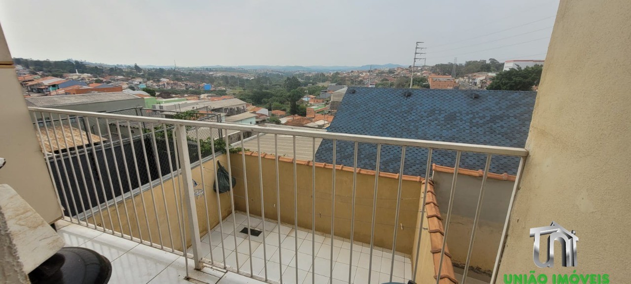 Charmosa Casa de 2 Quartos com 100m² no Jardins, Bragança Paulista-SP: Venda Imperdível!