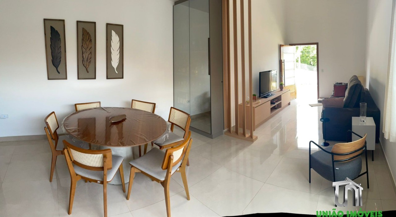 Encantadora casa térrea à venda no condomínio villa real de 