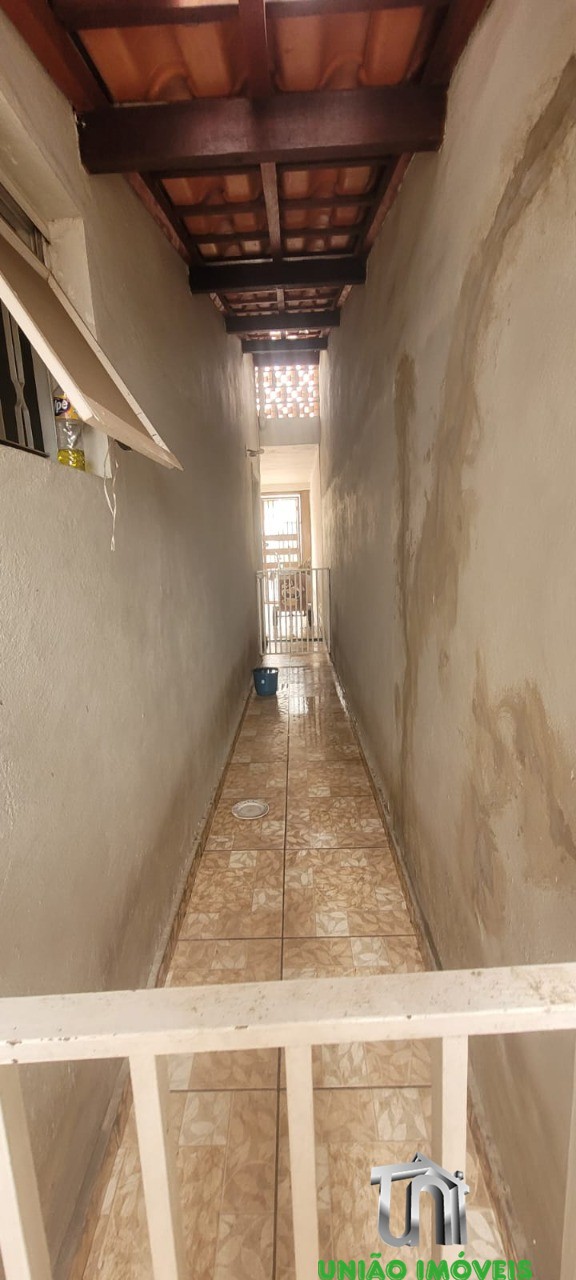 Charmosa Casa de 2 Quartos com 100m² no Jardins, Bragança Paulista-SP: Venda Imperdível!