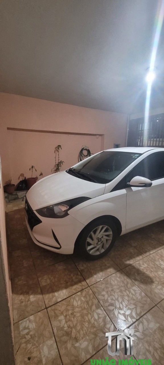 Charmosa Casa de 2 Quartos com 100m² no Jardins, Bragança Paulista-SP: Venda Imperdível!