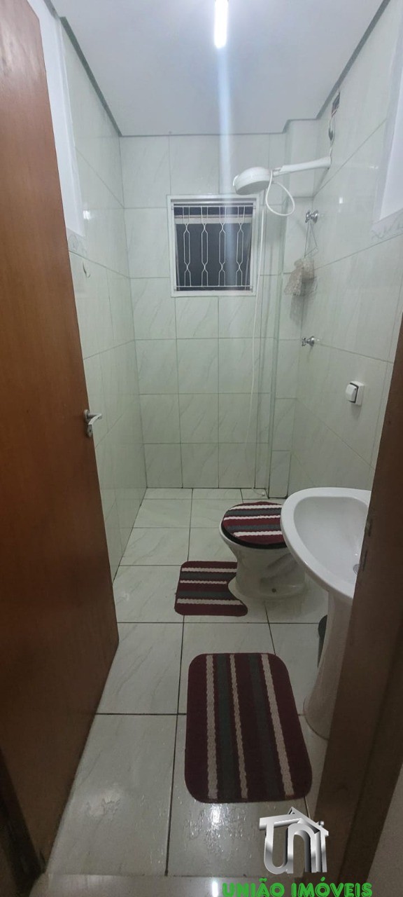 Charmosa Casa de 2 Quartos com 100m² no Jardins, Bragança Paulista-SP: Venda Imperdível!