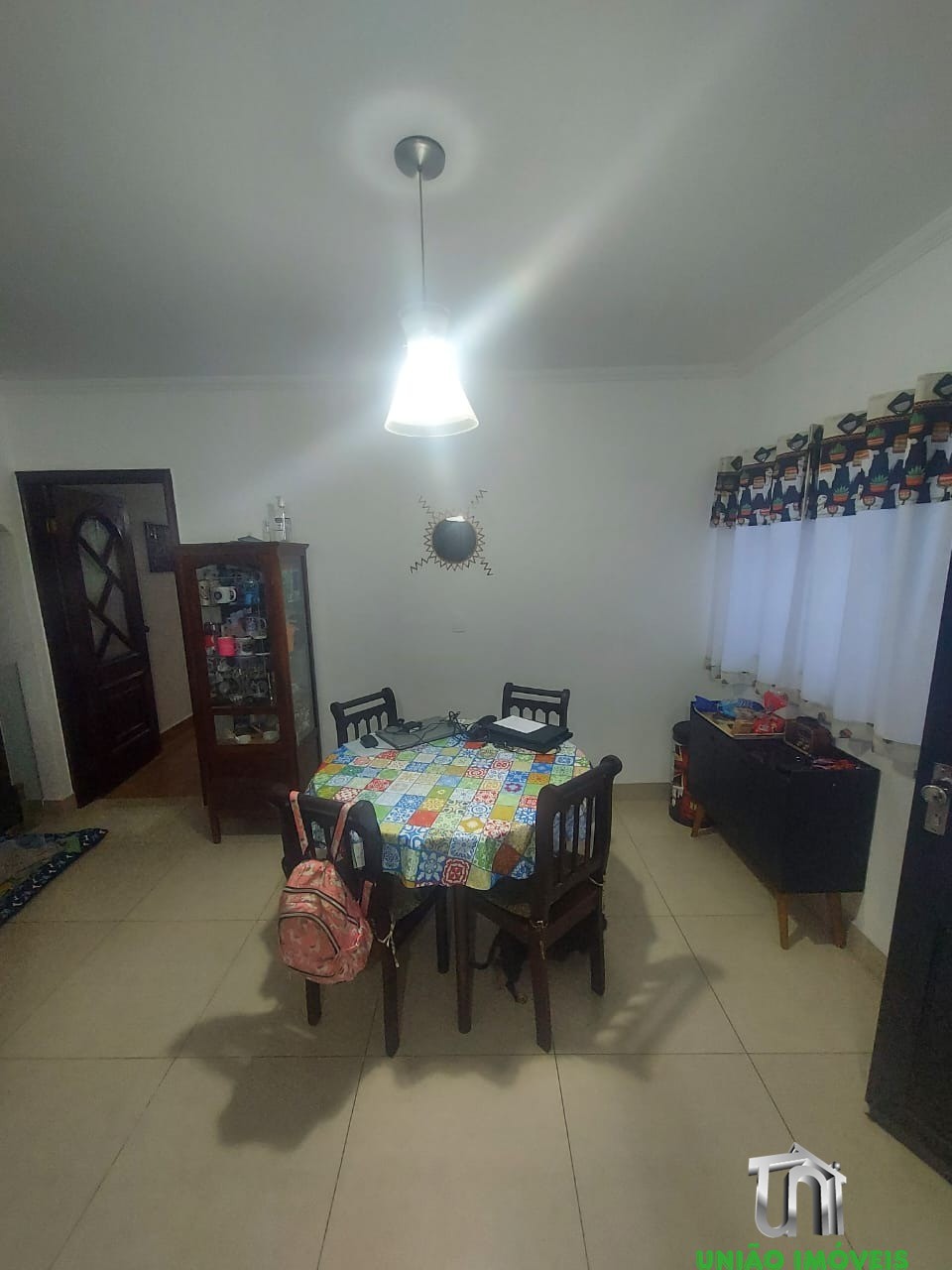 Casa à Venda no Jardim Europa, Bragança Paulista-SP: 3 Quartos, 1 Suíte, 2 Salas, 2 Vagas, 210m² - Conforto e Comodidade!