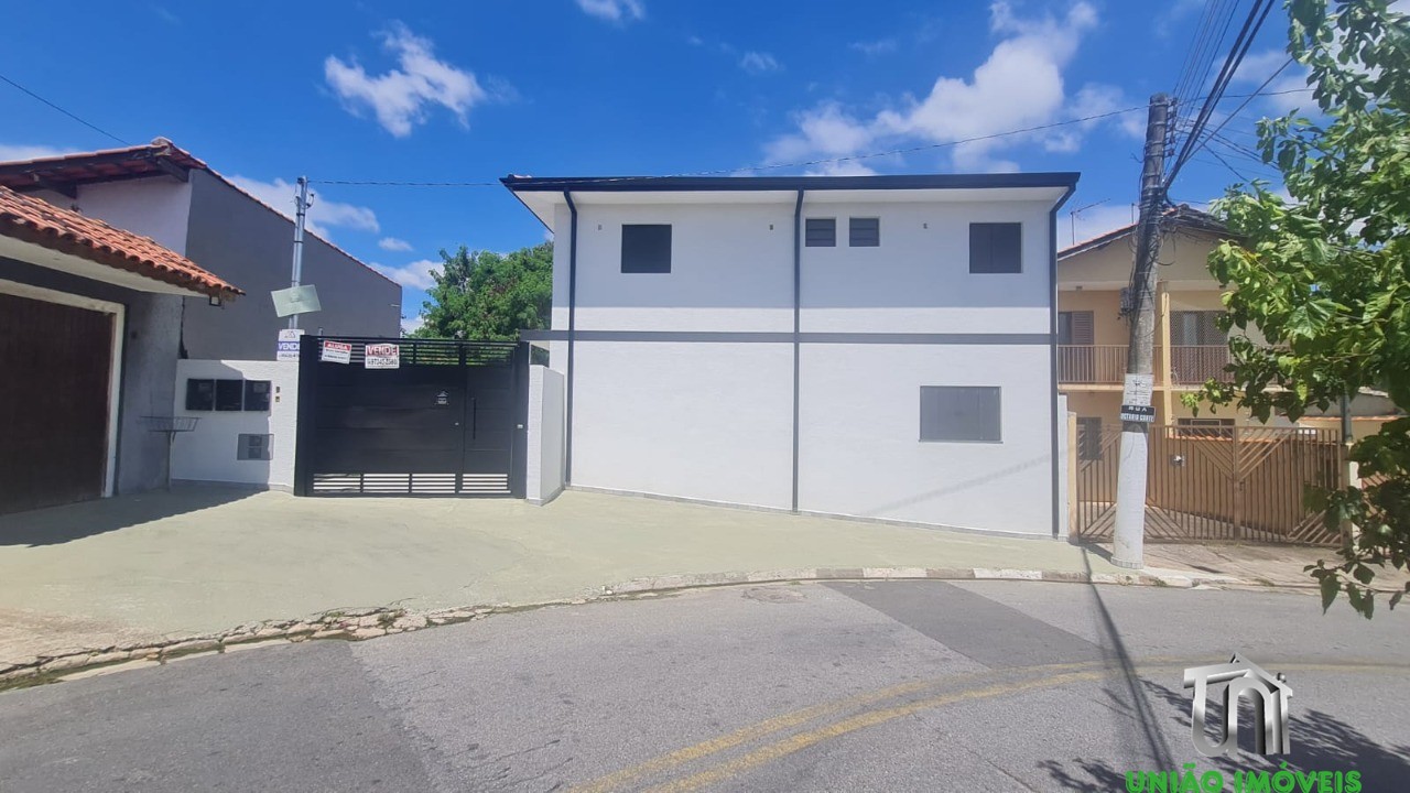 Residência de luxo no santa luzia: casa com 2 suítes, 3 vaga