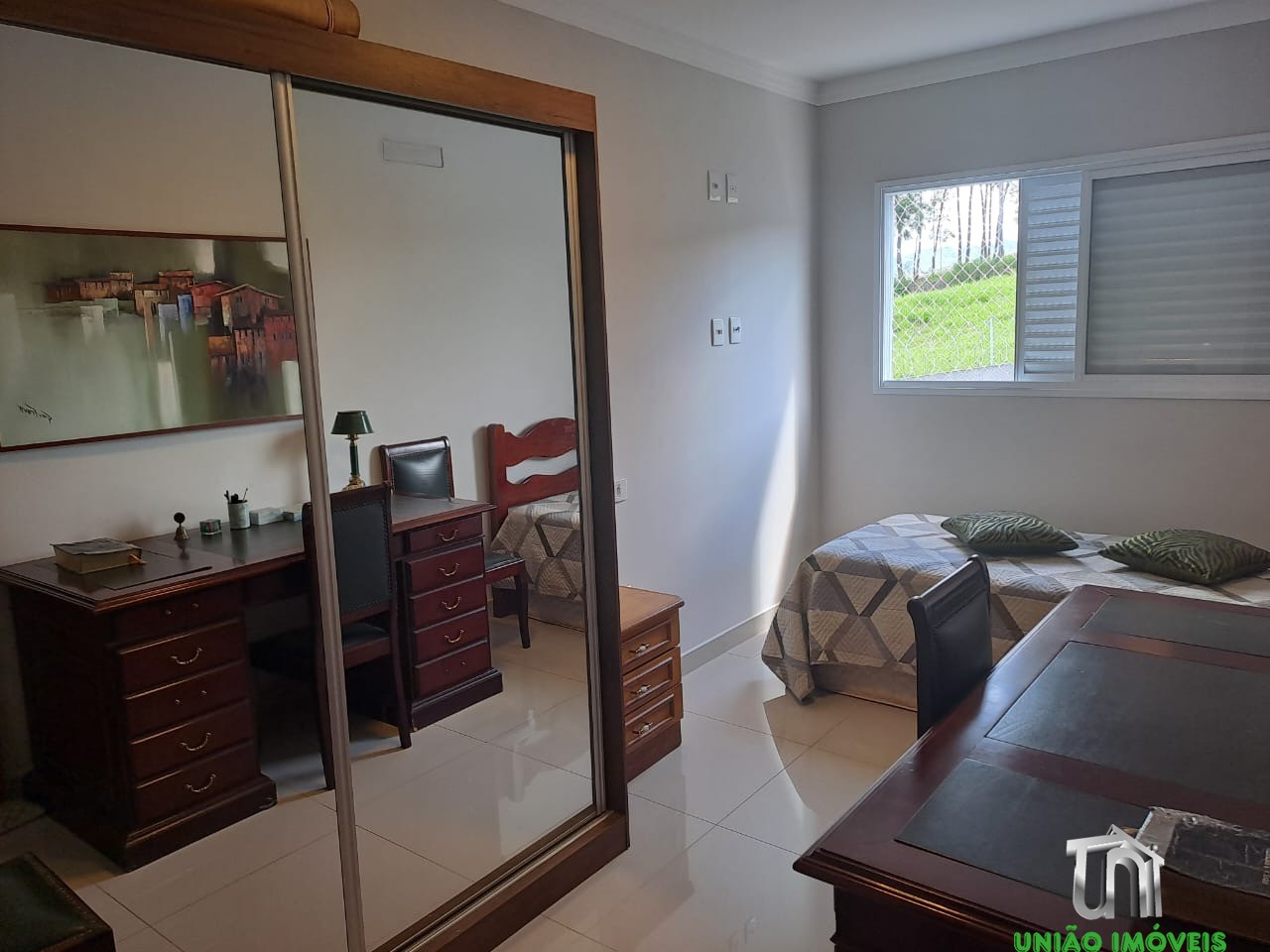 Casa à venda em Bragança Paulista-SP, Chácara Portal das Estâncias: 3 quartos, 1 suíte, 2 vagas, 122,48 m². Confira!