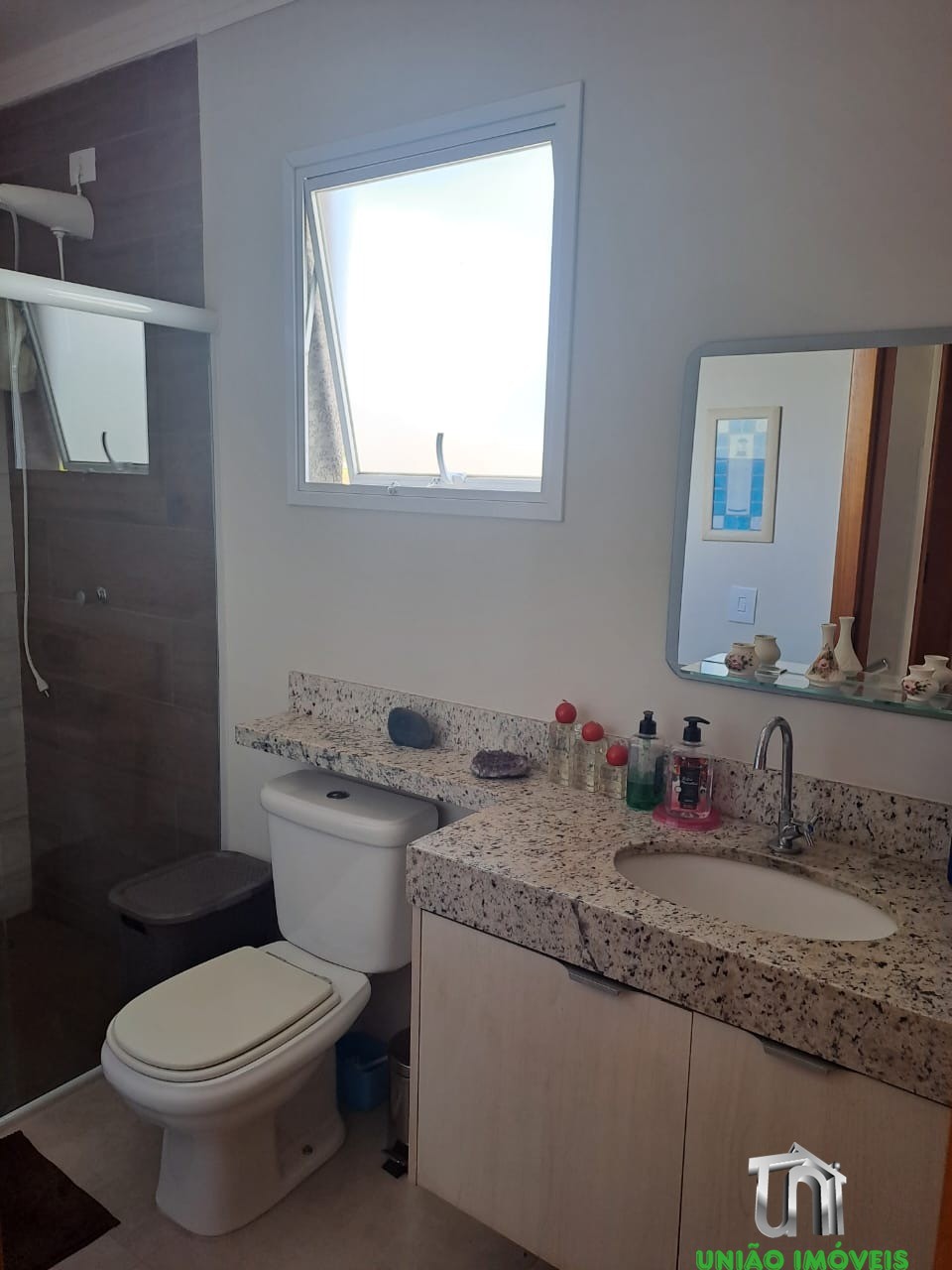 Casa à venda em Bragança Paulista-SP, Chácara Portal das Estâncias: 3 quartos, 1 suíte, 2 vagas, 122,48 m². Confira!