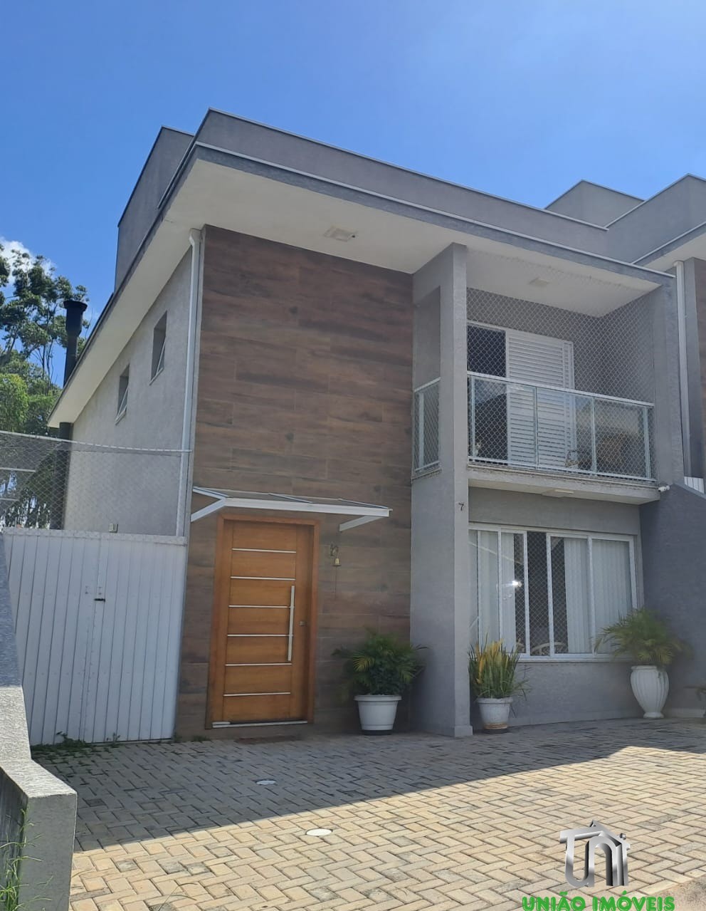 Casa à venda em Bragança Paulista-SP, Chácara Portal das Estâncias: 3 quartos, 1 suíte, 2 vagas, 122,48 m². Confira!