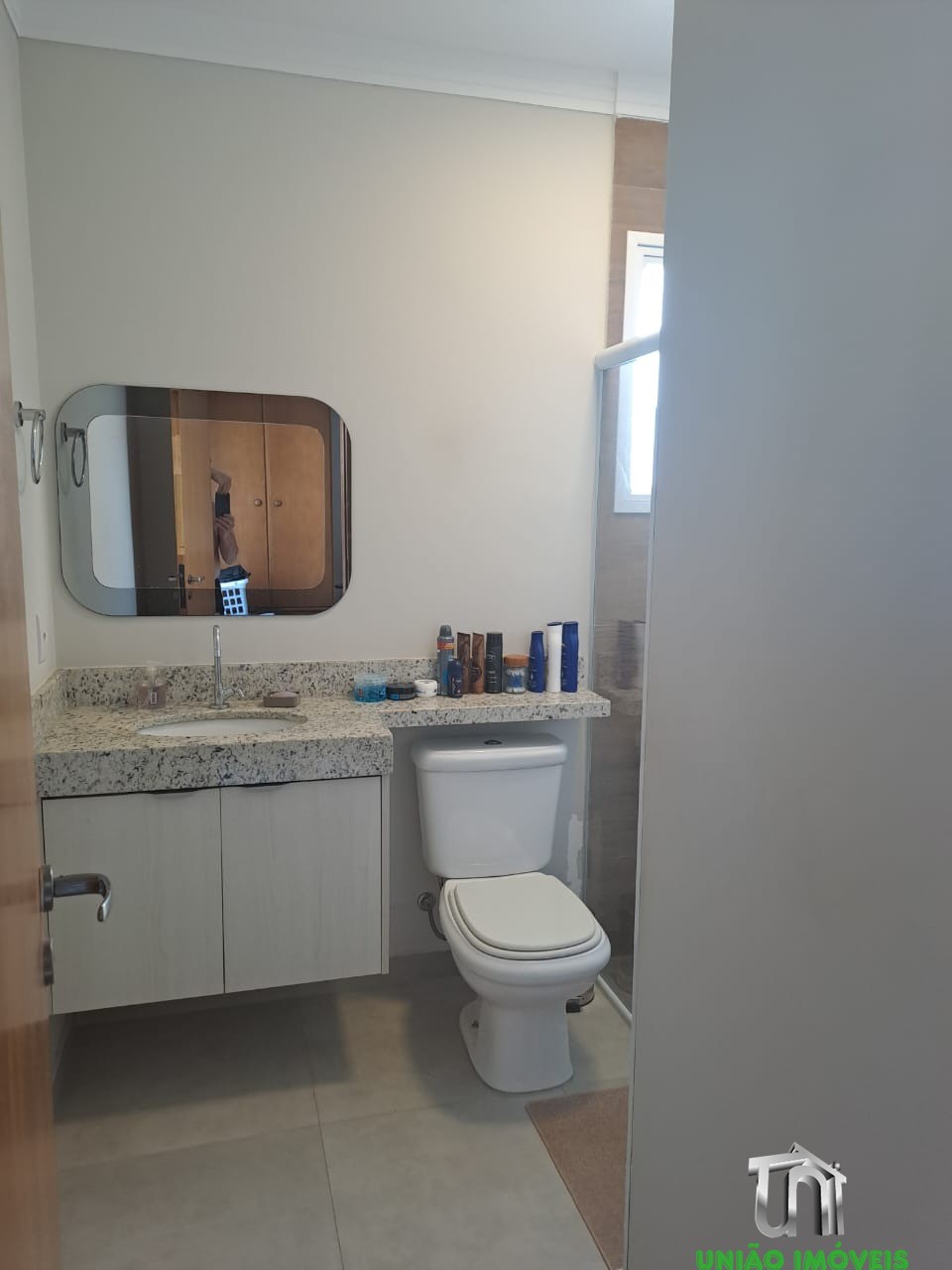 Casa à venda em Bragança Paulista-SP, Chácara Portal das Estâncias: 3 quartos, 1 suíte, 2 vagas, 122,48 m². Confira!
