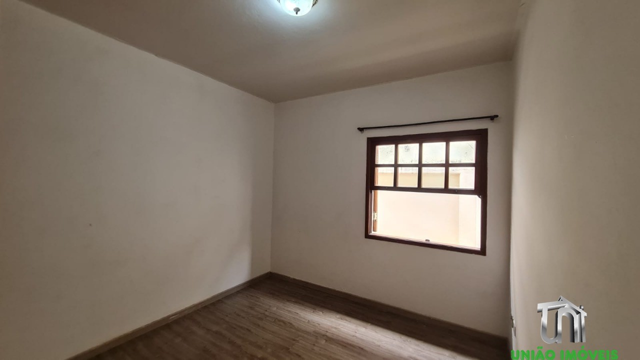 Casa à venda em bragança paulista-sp: 3 quartos, 1 suíte, 2 